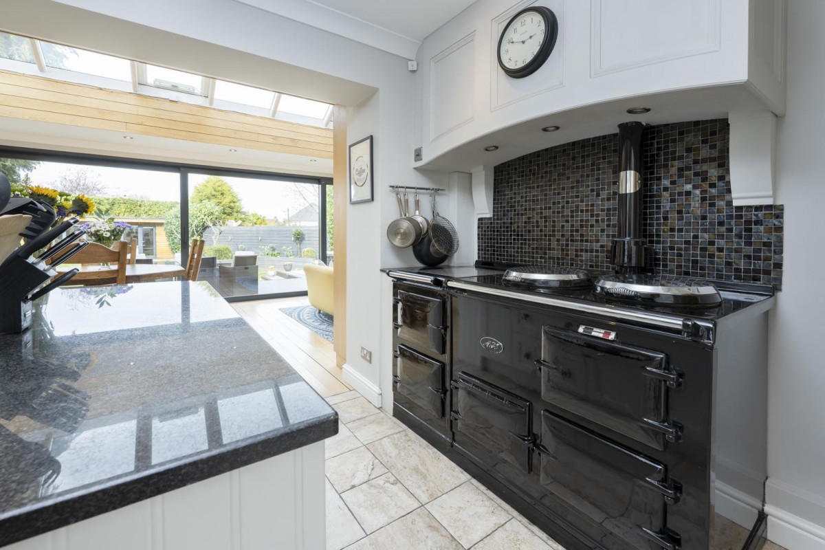 Windsor Road, Stourbridge, DY8 3BX