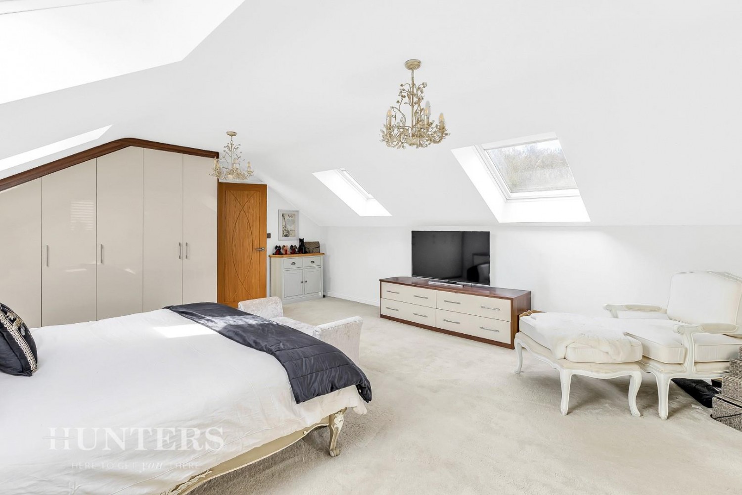 The Villas, Starring Road, Littleborough, OL15 8FH