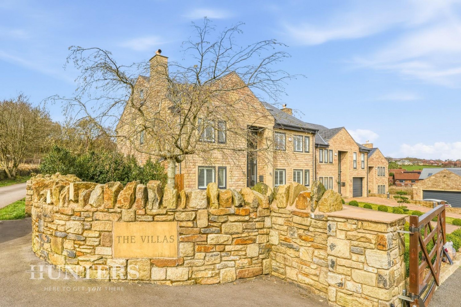 The Villas, Starring Road, Littleborough, OL15 8FH