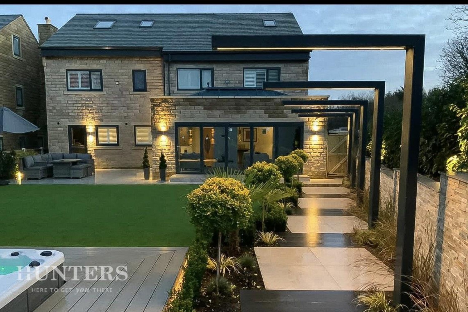 The Villas, Starring Road, Littleborough, OL15 8FH