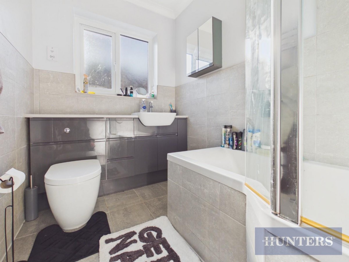 Holbeck Manor, Holbeck Avenue, Scarborough, North Yorkshire