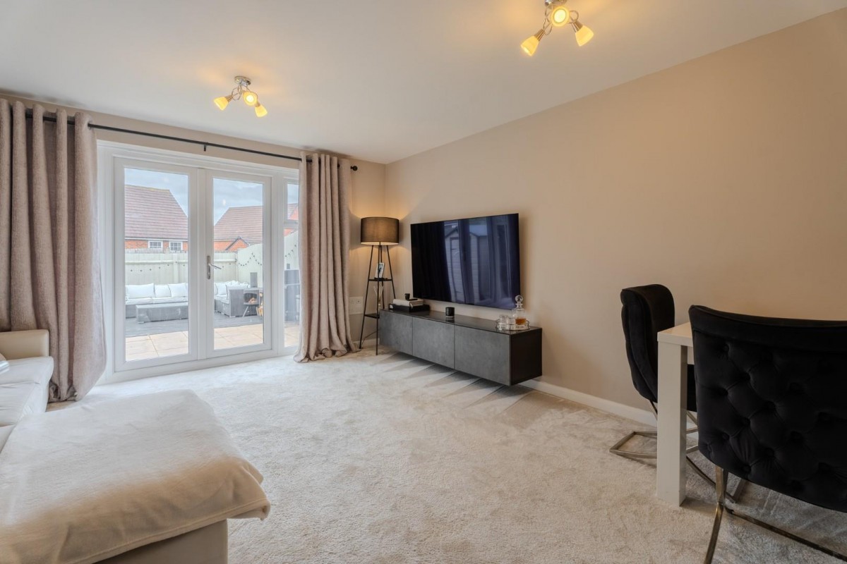 Monkton Way, Dudley, Dudley, DY3 4BS