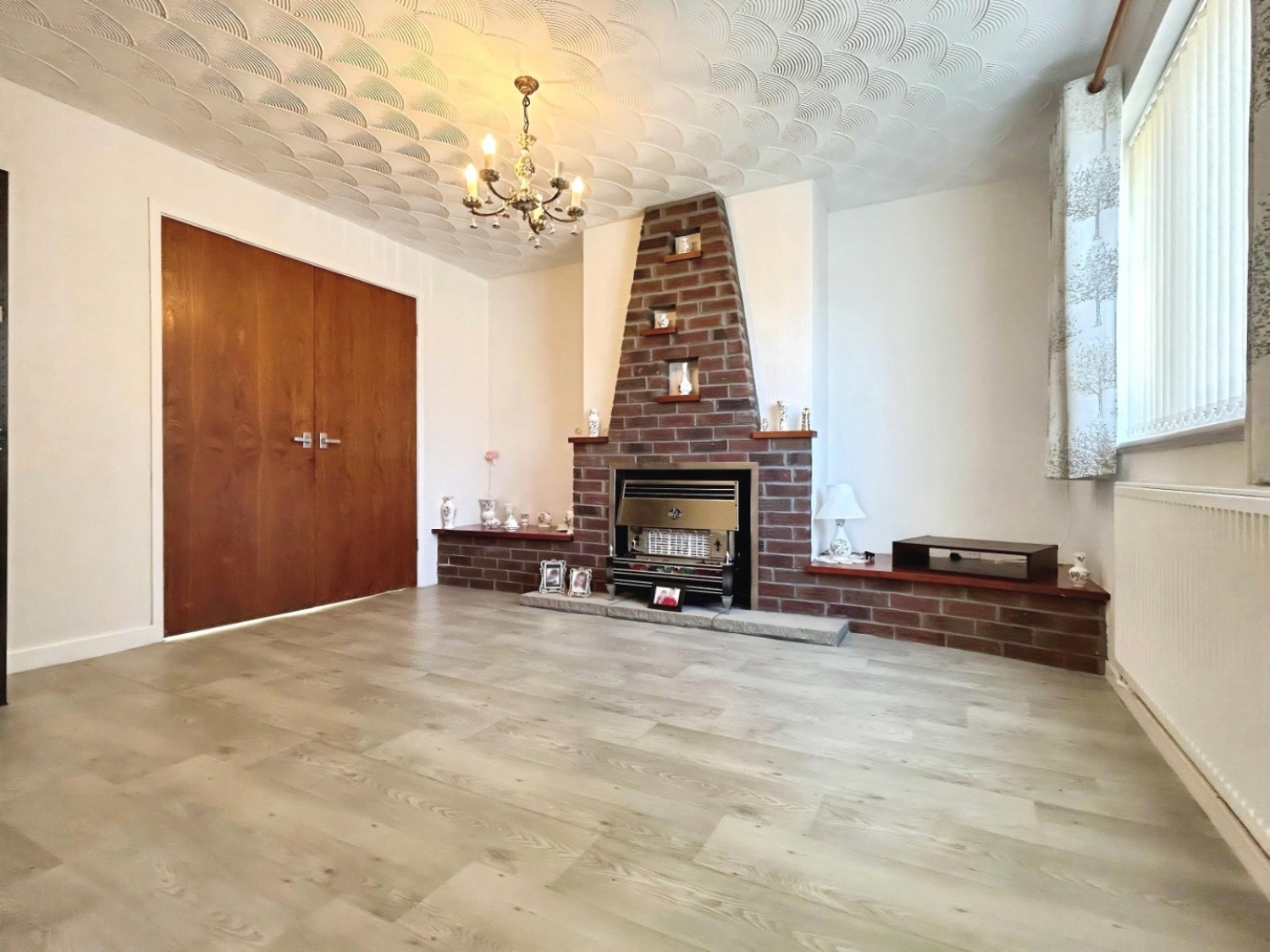 3 bedroom House for sale in Burns Way, Wath-Upon-Dearne, Rotherham