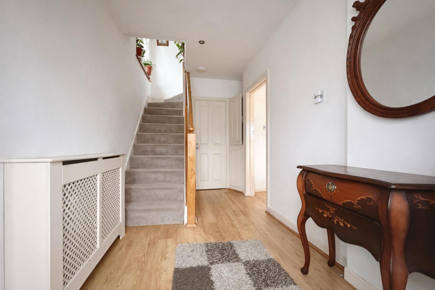 Raeburn Avenue, Surbiton