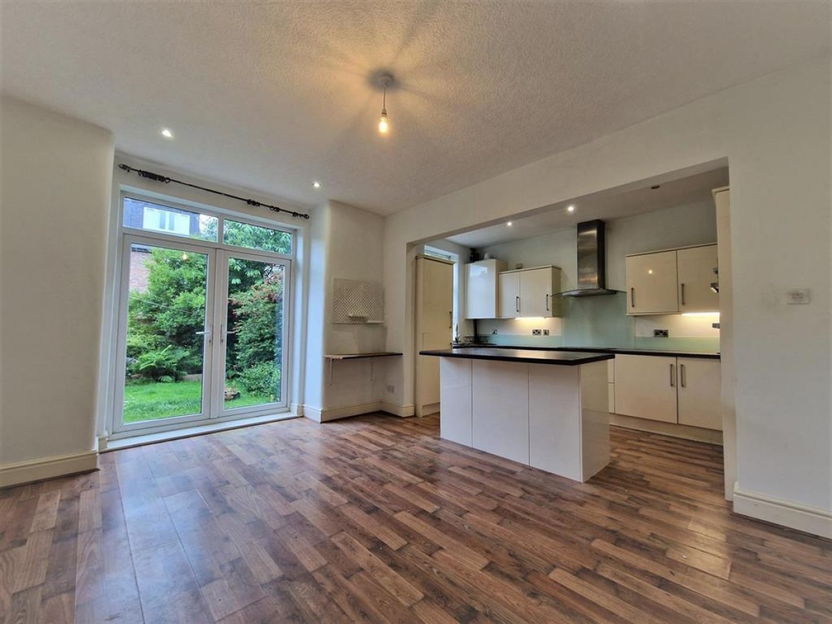 Chretien Road, Manchester, M22 4ES