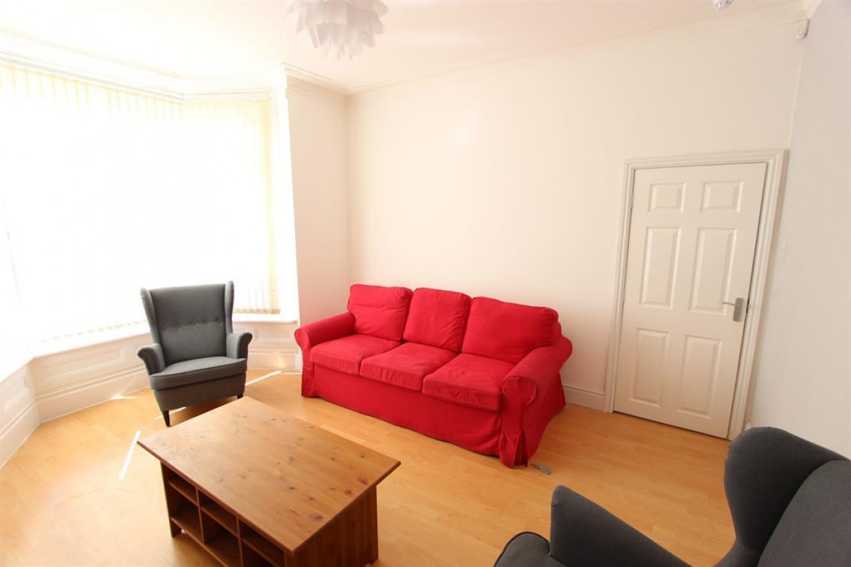 Hunter House Road, Sheffield, ., S11