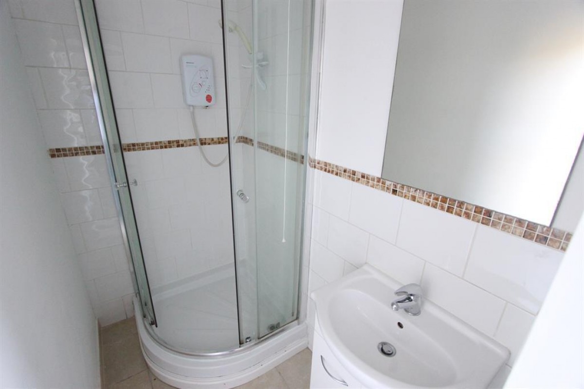 Hunter House Road, Sheffield, ., S11