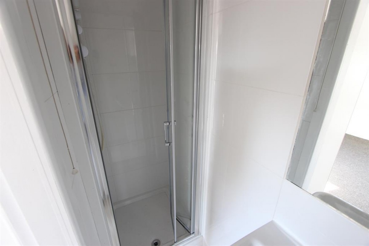 Hunter House Road, Sheffield, ., S11