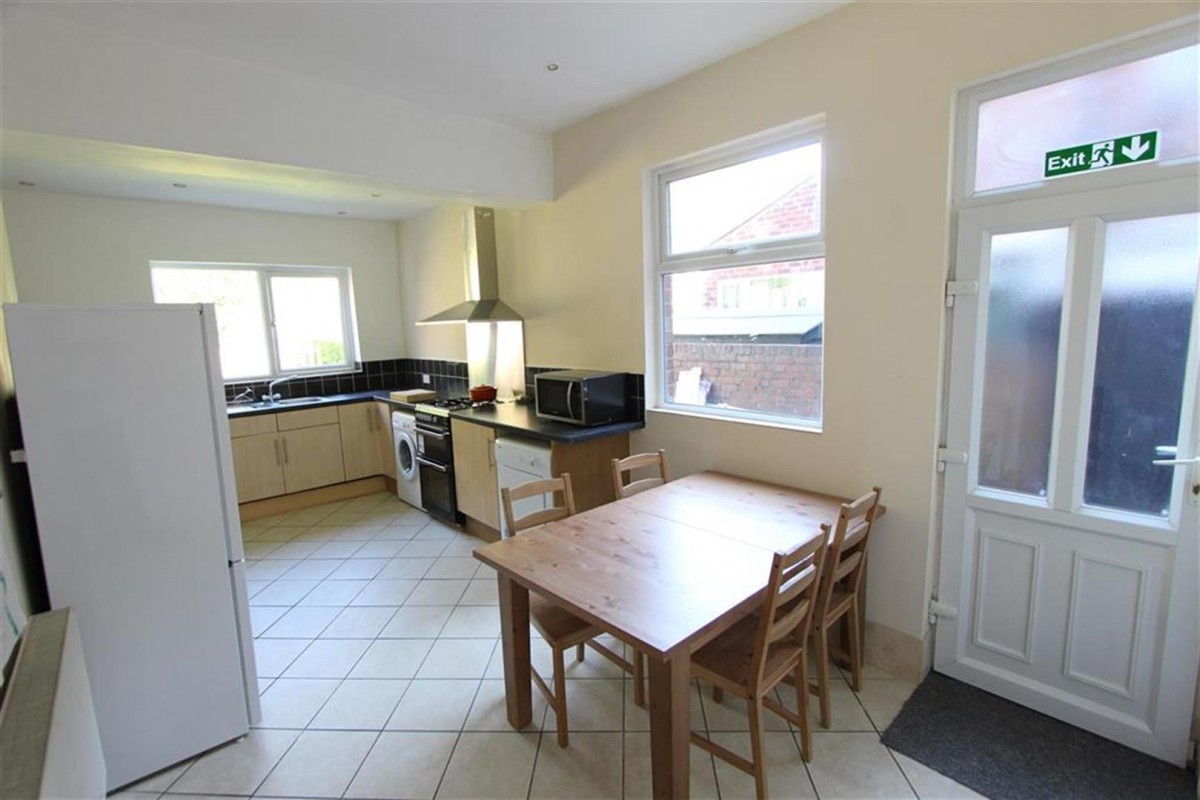 Hunter House Road, Sheffield, ., S11