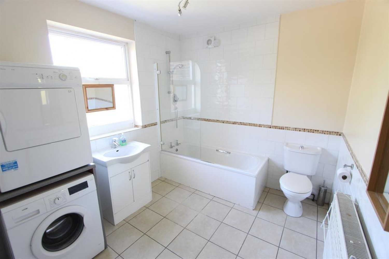 Hunter House Road, Sheffield, ., S11