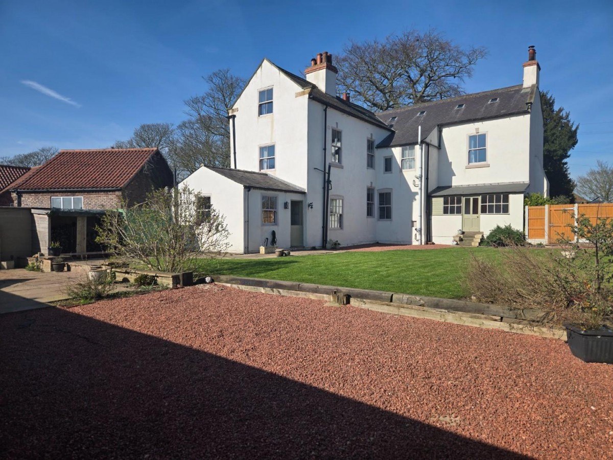 Main Street, Reedness, Goole