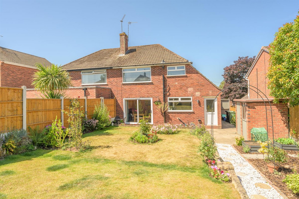 Stevens Road, Pedmore, Stourbridge, DY9 0XA