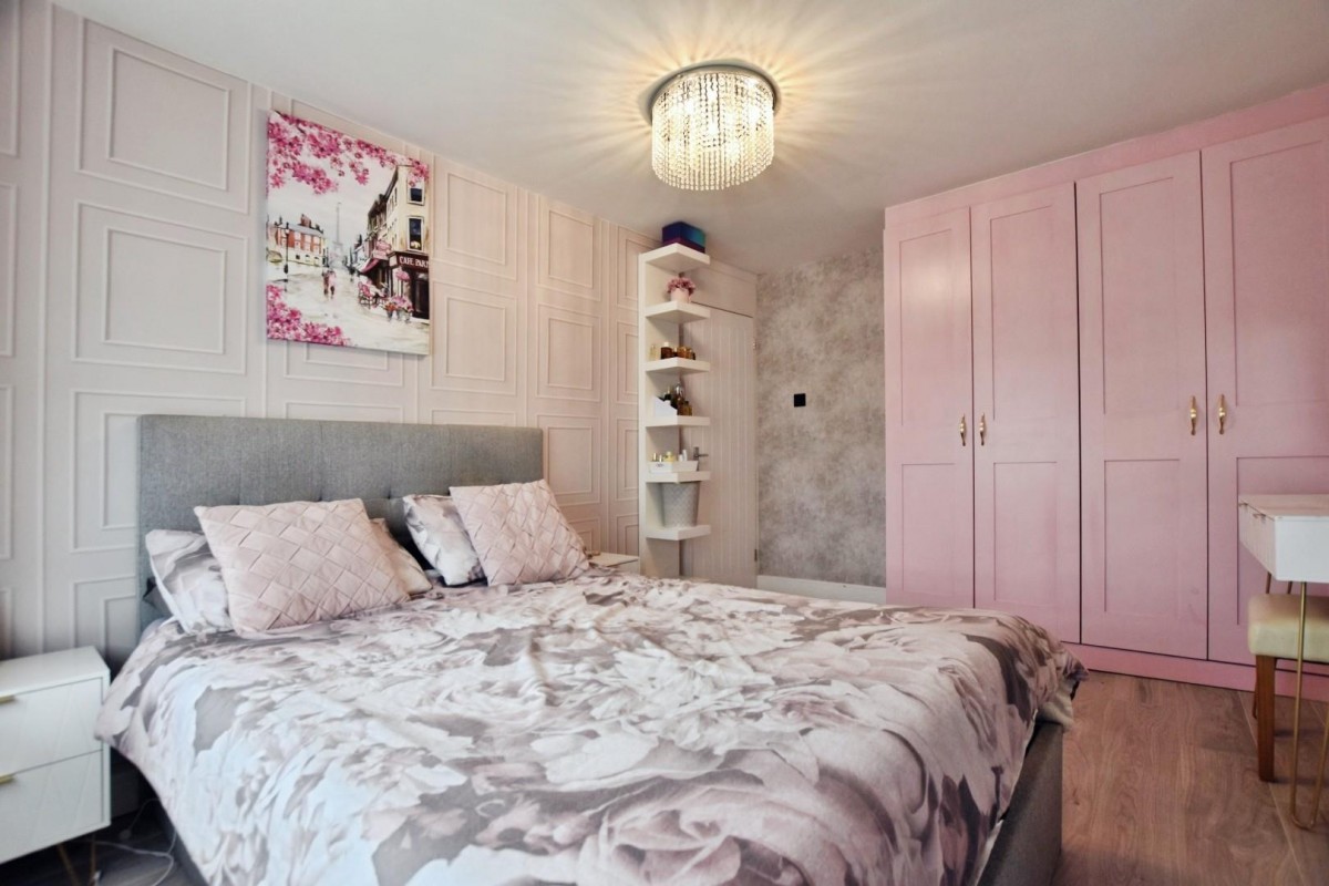 Battson Road, Bristol, BS14 8SW