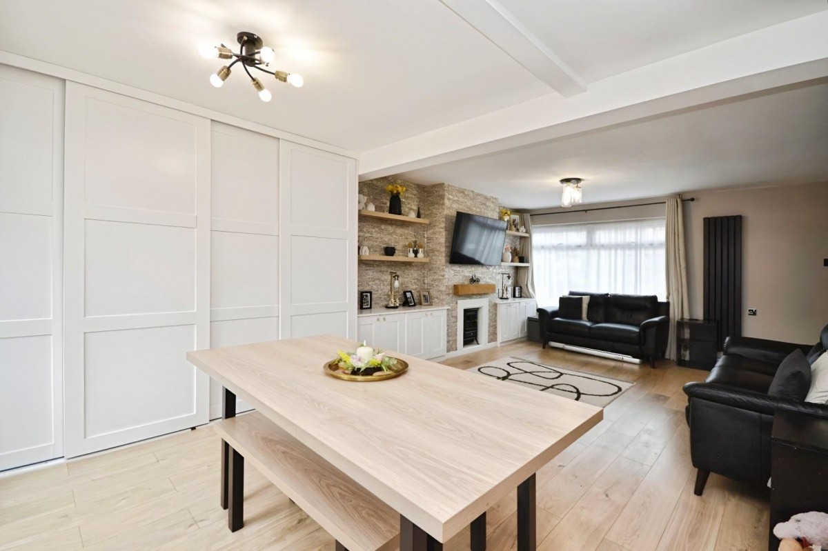 Battson Road, Bristol, BS14 8SW