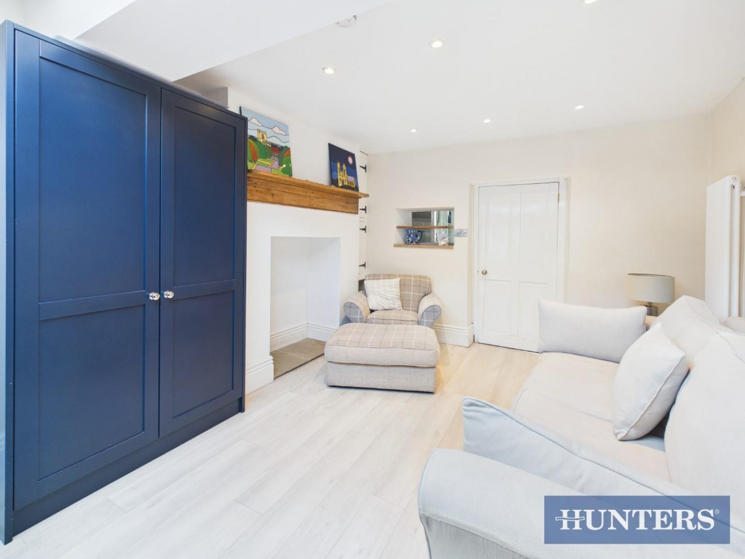 North Bar Without, Beverley, HU17 7AB