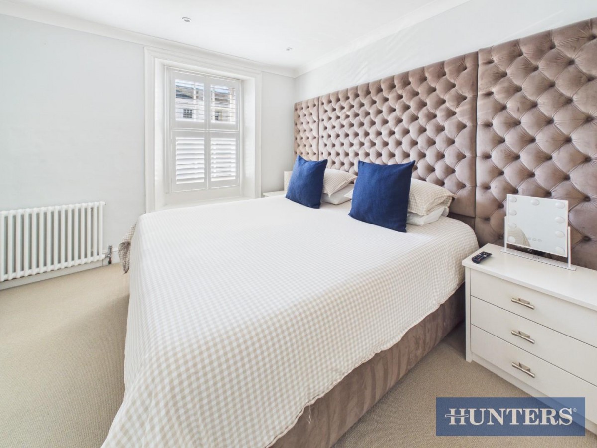 North Bar Without, Beverley, HU17 7AB