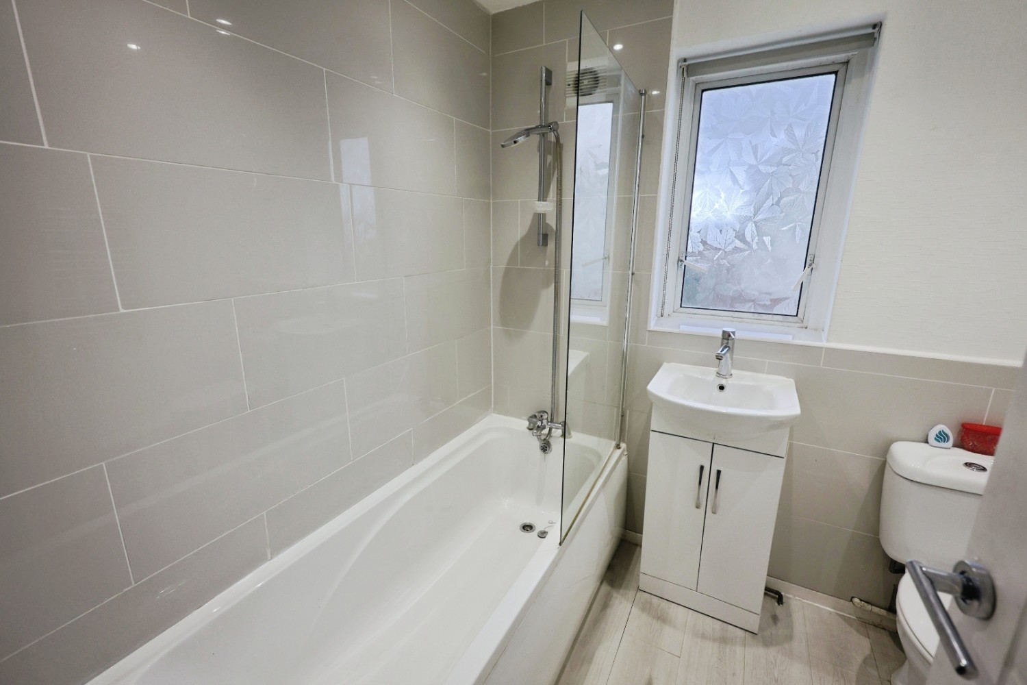 2 bedroom House for sale in Harrison Crescent, Bishop Auckland