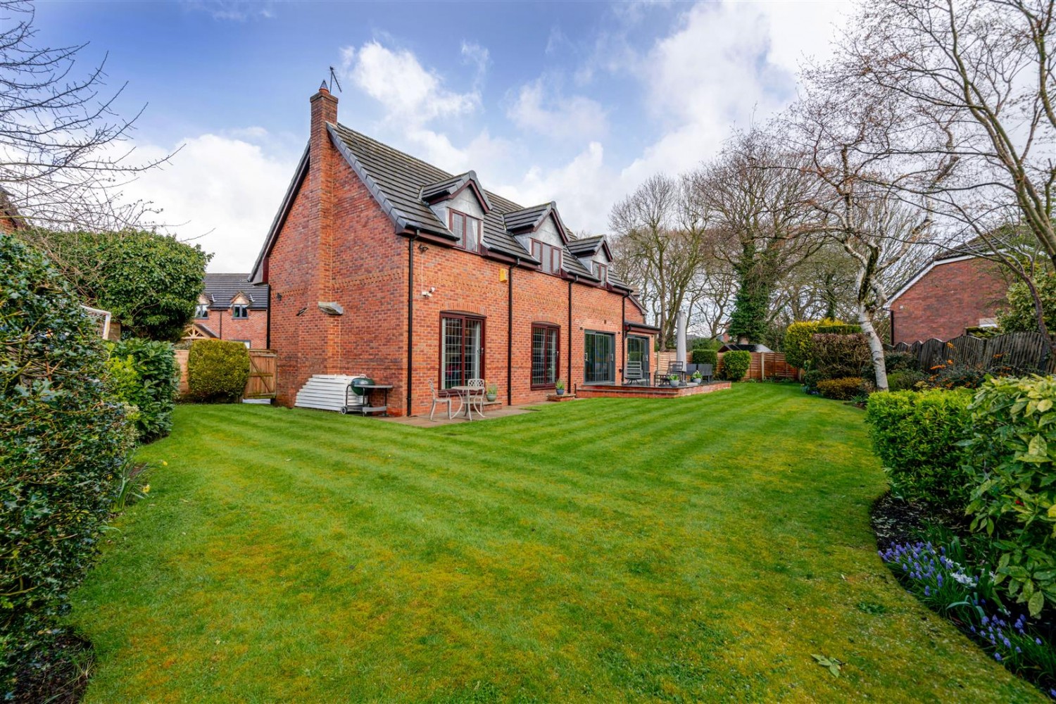 Oldcott Close, Worsley, Manchester