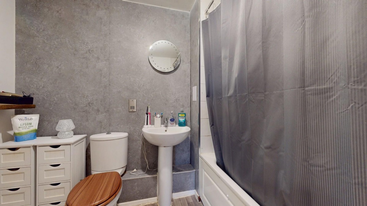 Springhead Parkway, Northfleet, Gravesend