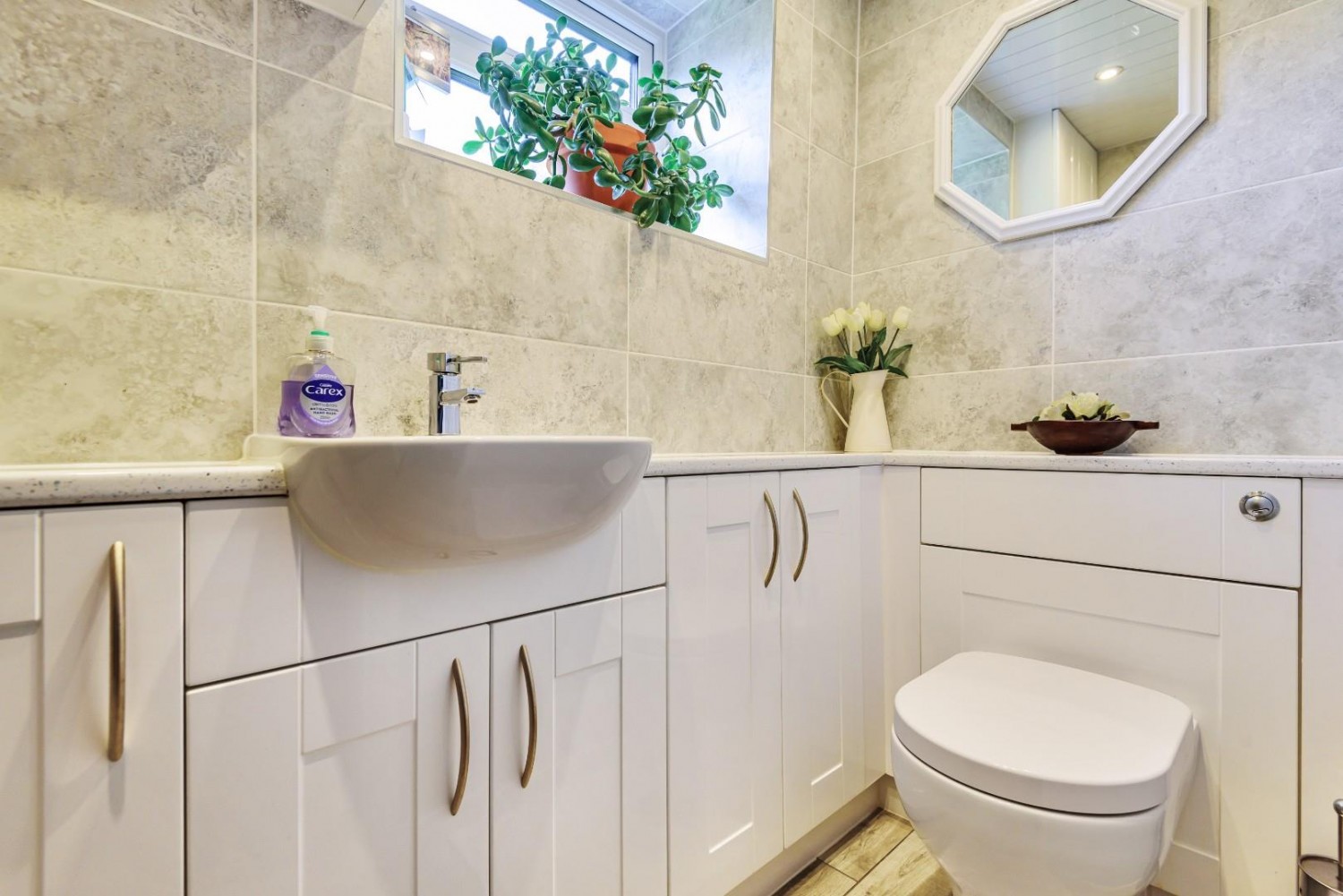 Brookhouse Gardens, Apperley Bridge