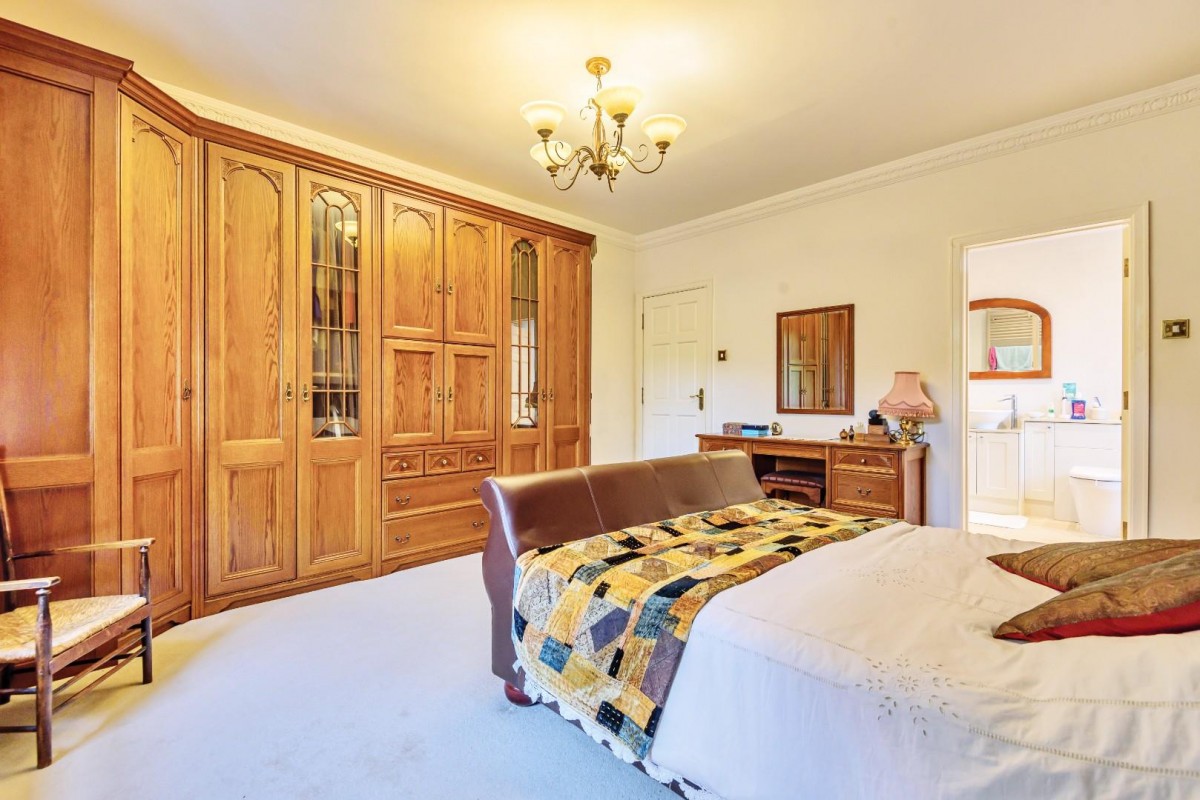 Brookhouse Gardens, Apperley Bridge