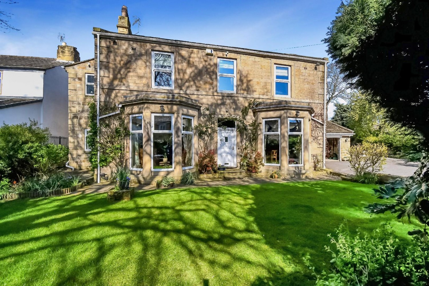 Brookhouse Gardens, Apperley Bridge