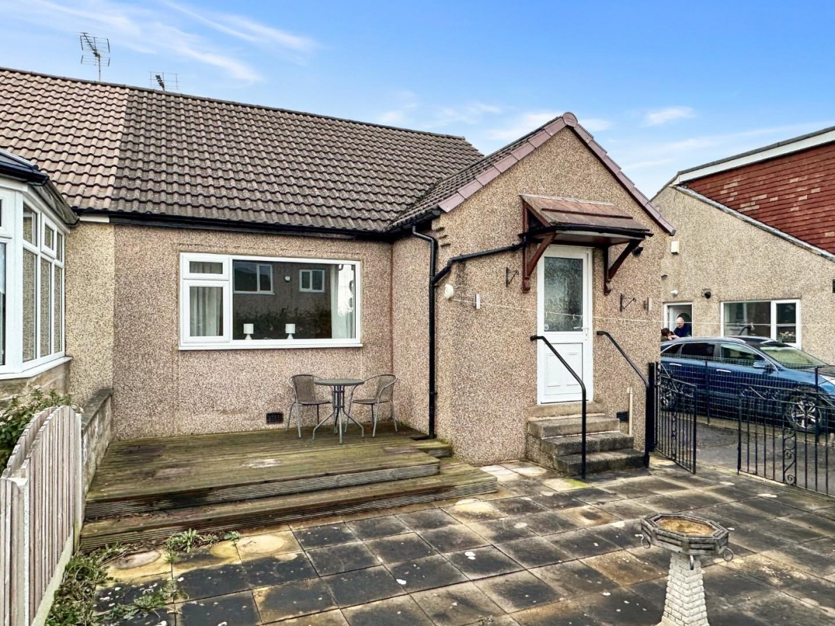 Westfield Mount, Yeadon, Leeds, LS19