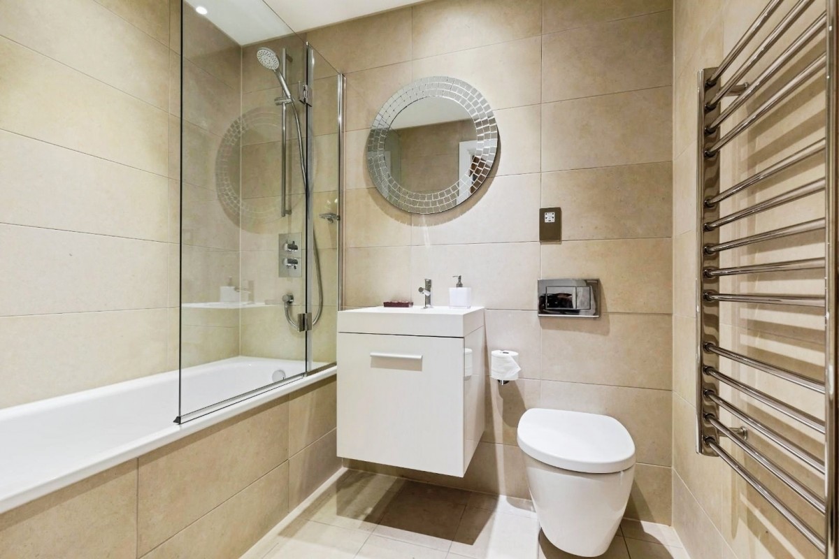 The Hawkins Tower, Admirals Quay Ocean Way, Southampton