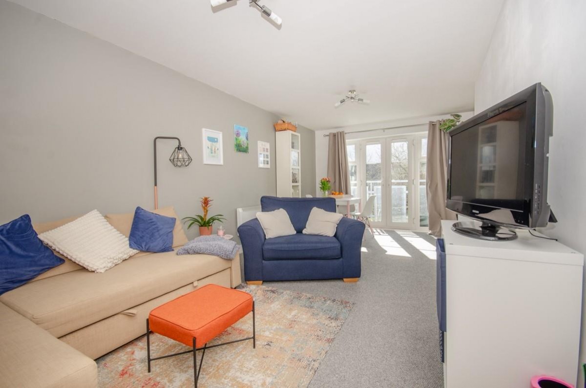 Arnold Road, Mangotsfield, Bristol, BS16 9LB