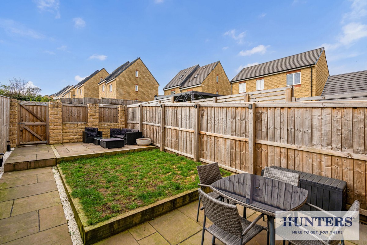 Brompton Drive, Apperley Bridge