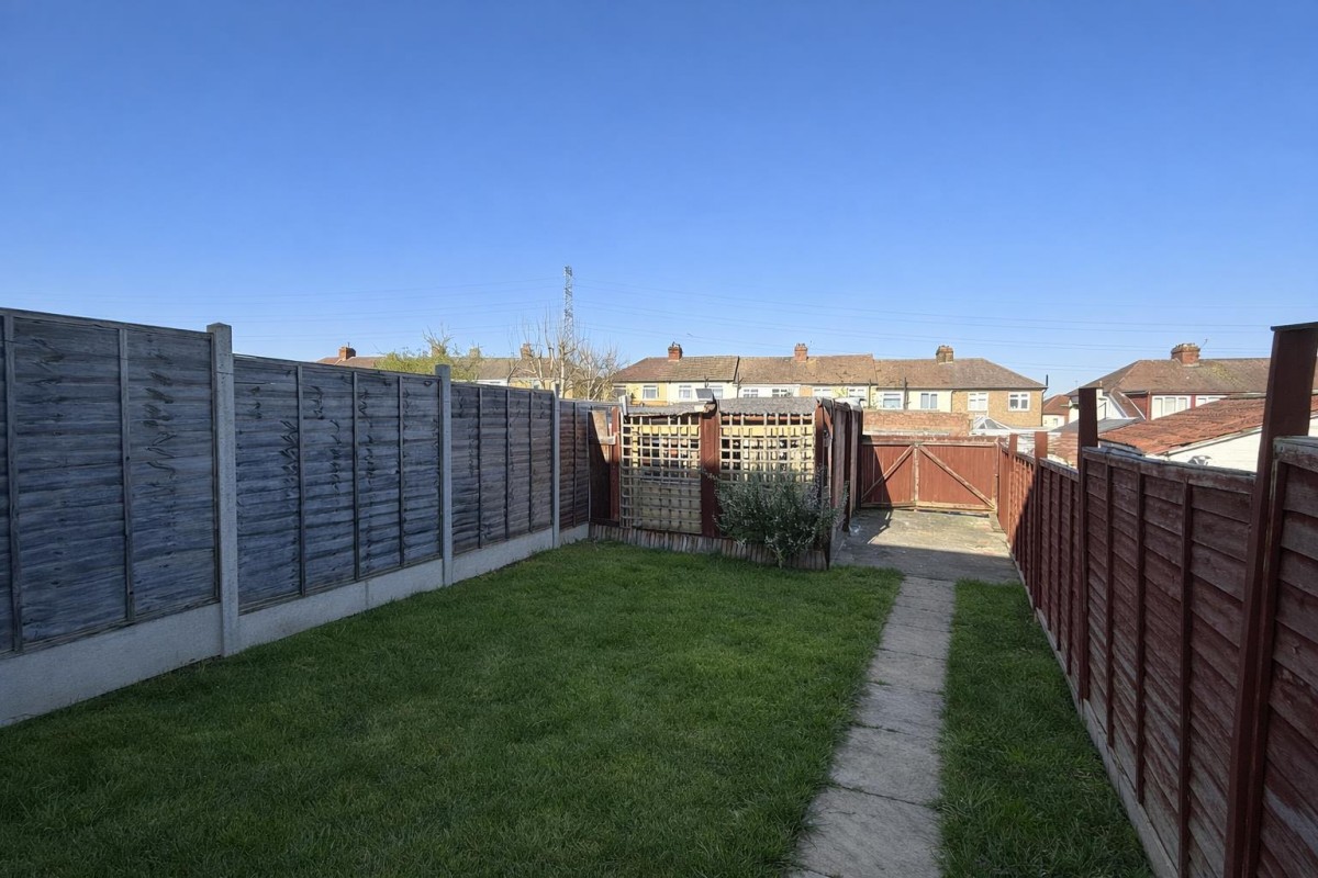 Boscombe Road, North Cheam, Sutton, KT4 8PL