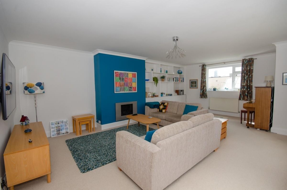 Quakers Road, Downend, Bristol, BS16 6NJ