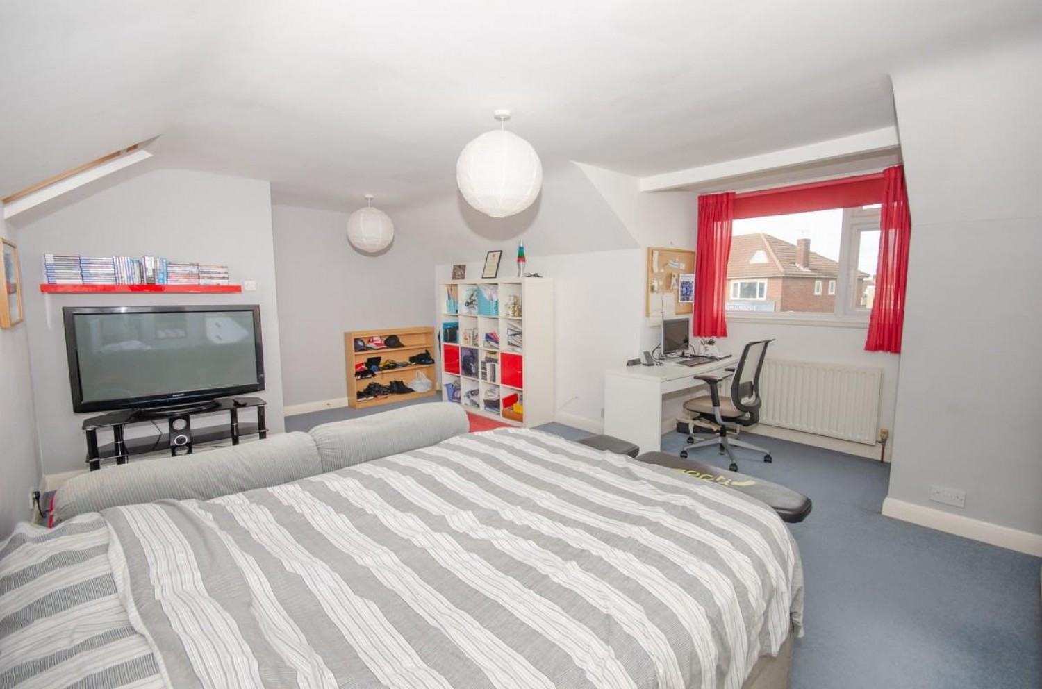 Quakers Road, Downend, Bristol, BS16 6NJ