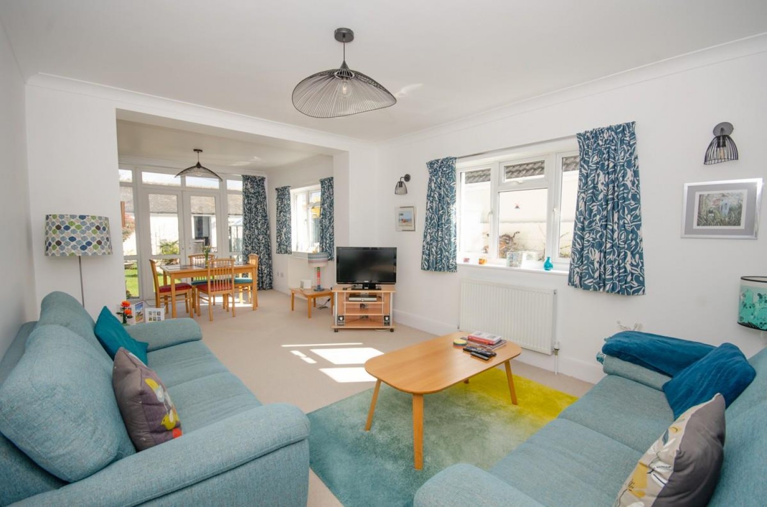 Quakers Road, Downend, Bristol, BS16 6NJ