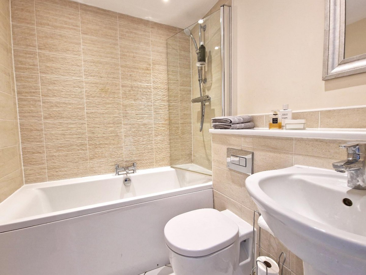 Izzard Road, Upper Heyford, Bicester