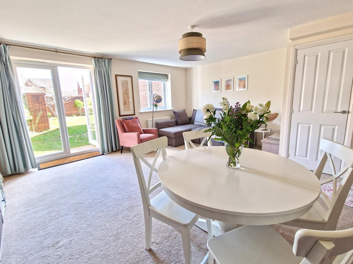 Izzard Road, Upper Heyford, Bicester