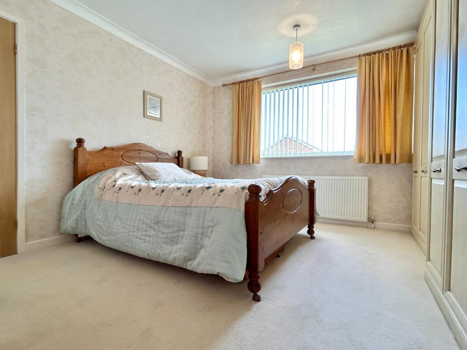 2 bedroom Bungalow for sale in Chestnut Avenue, Wath-Upon-Dearne, Rotherham