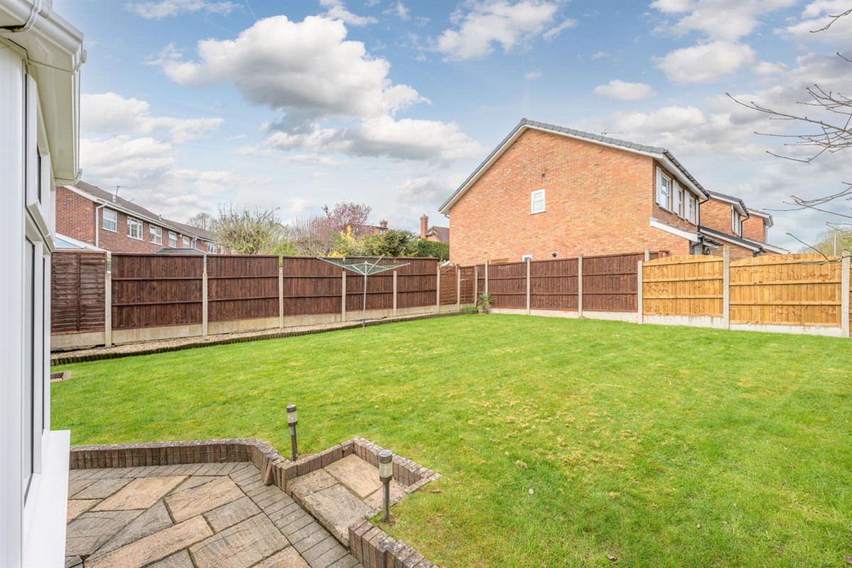 Campion Grove, Halesowen, B63 1HB