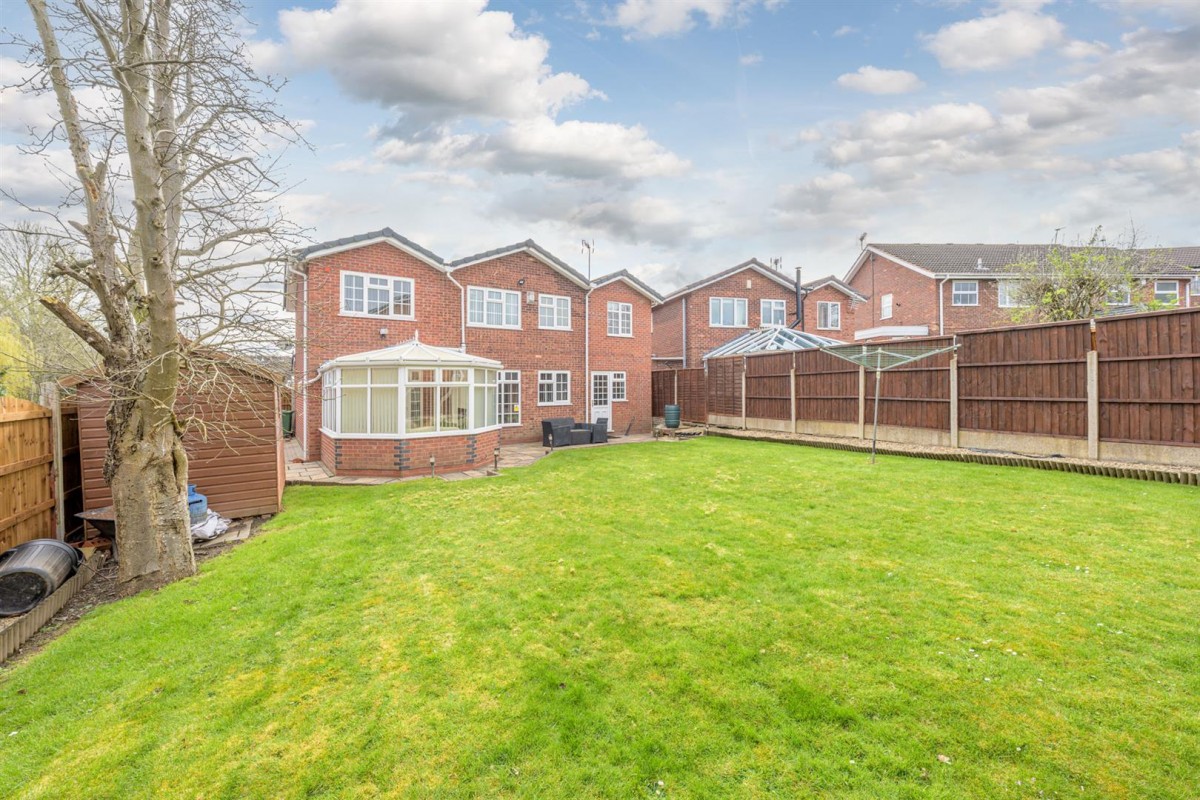 Campion Grove, Halesowen, B63 1HB
