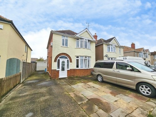 Box Road Avenue, Cam