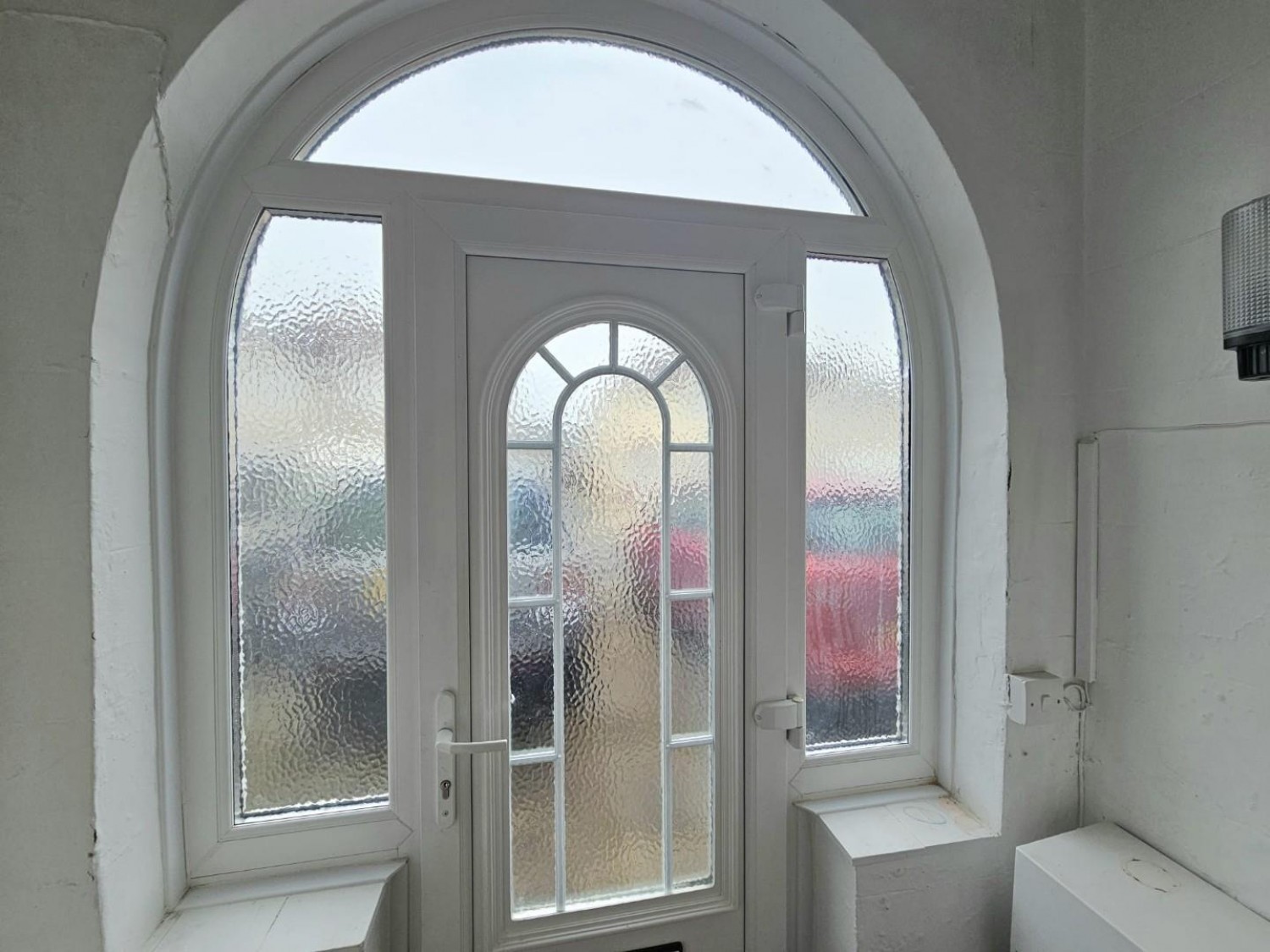 Box Road Avenue, Cam