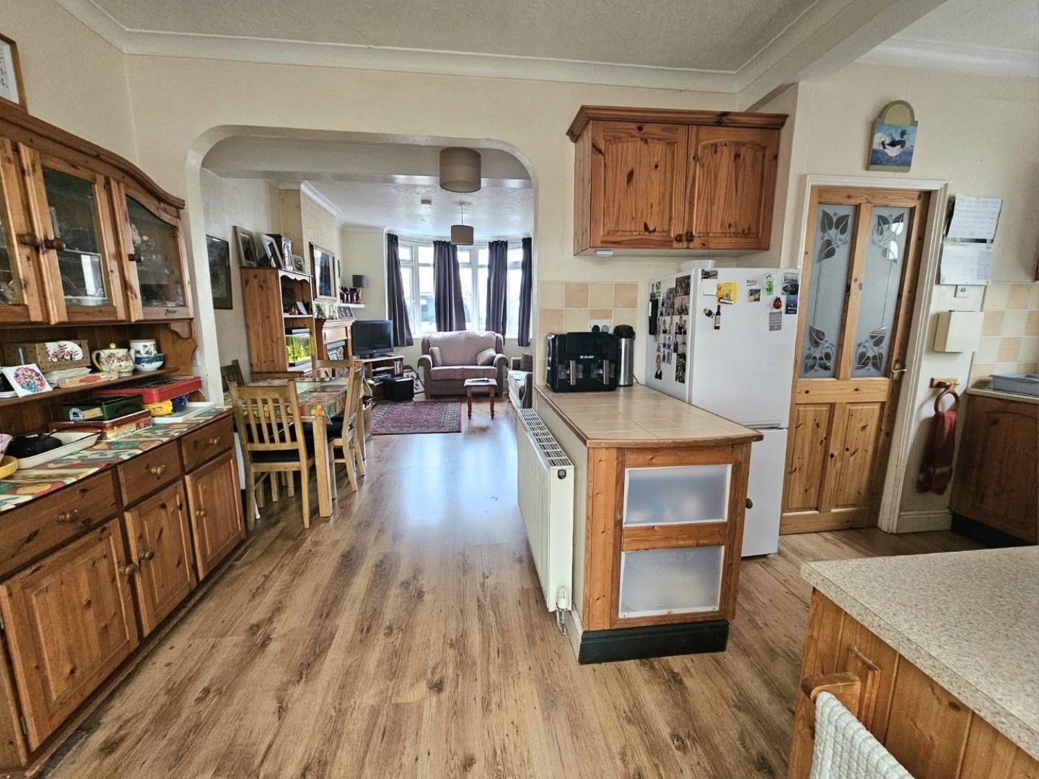 Box Road Avenue, Cam