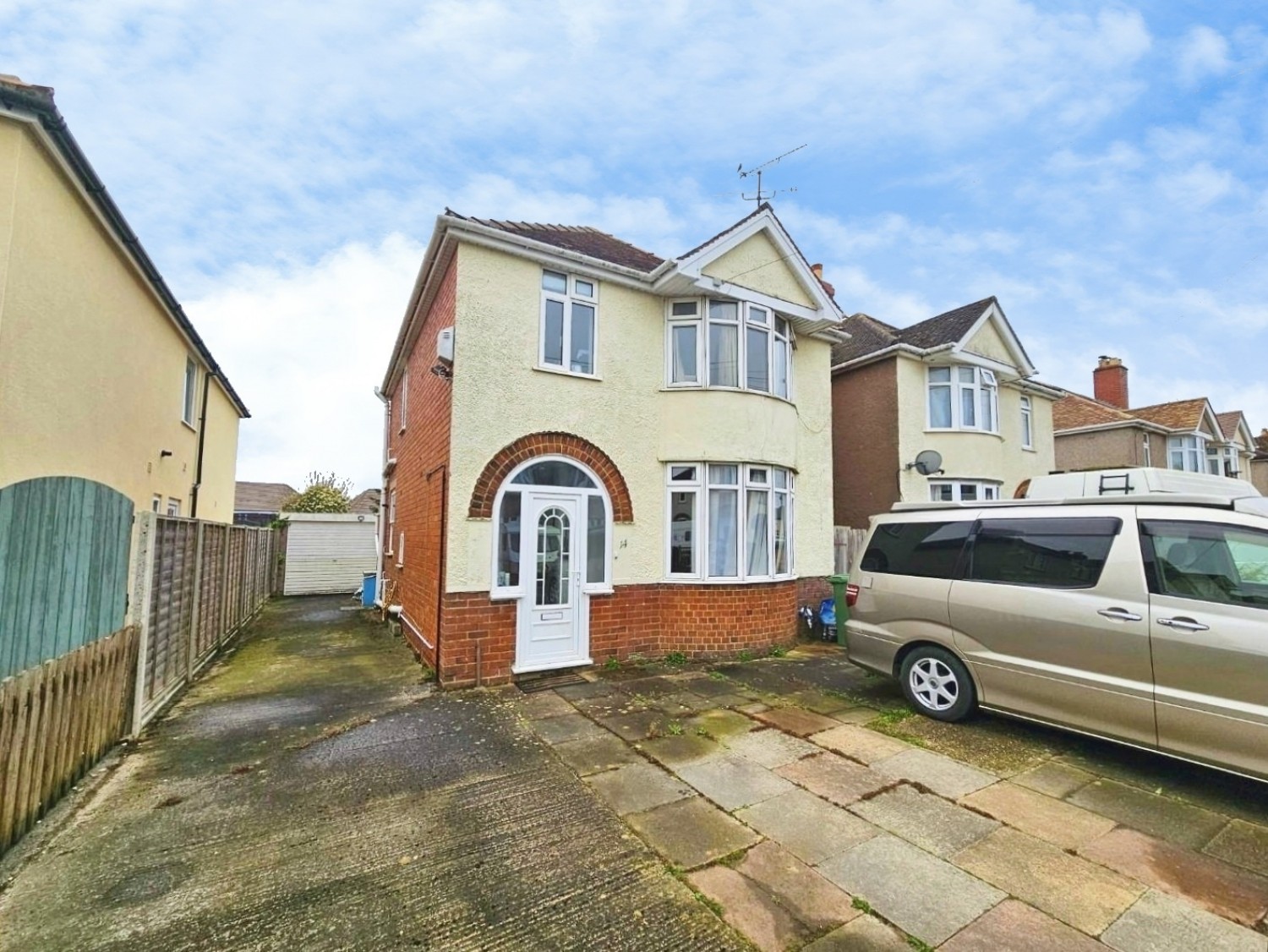 Box Road Avenue, Cam