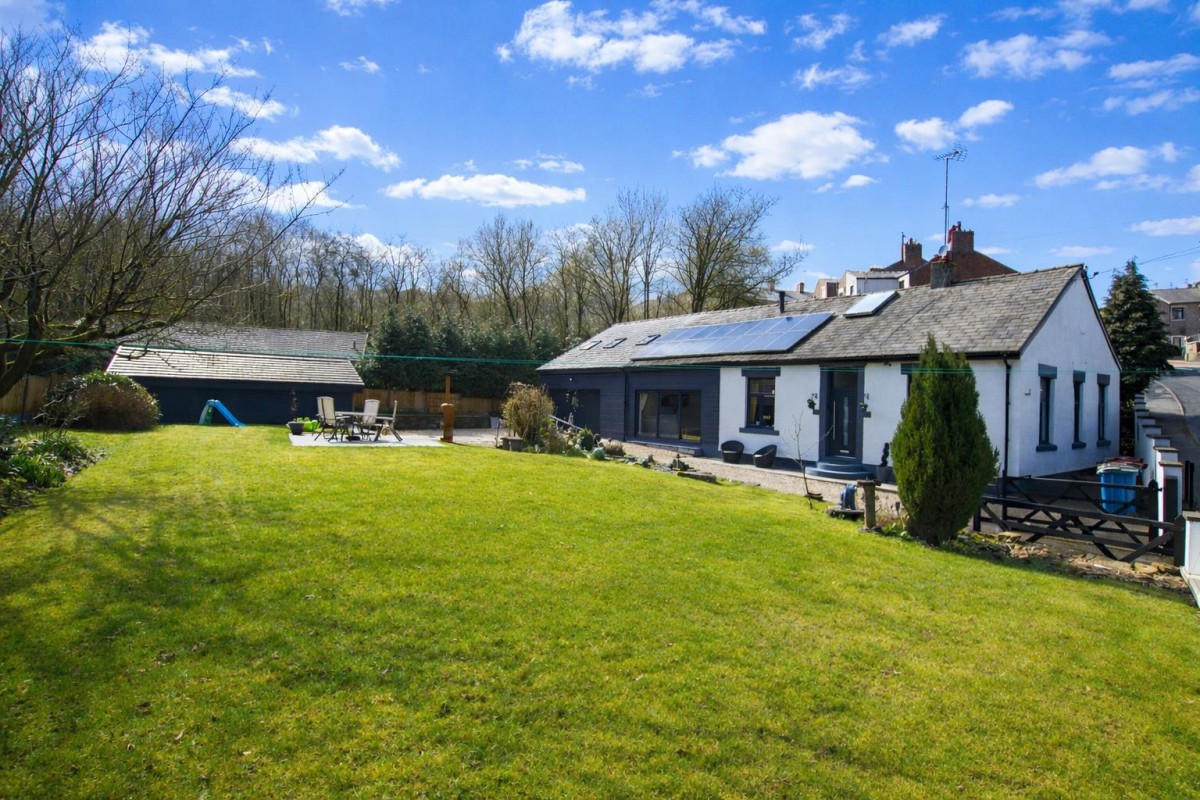 'Hillside Bungalow' Hoddlesden