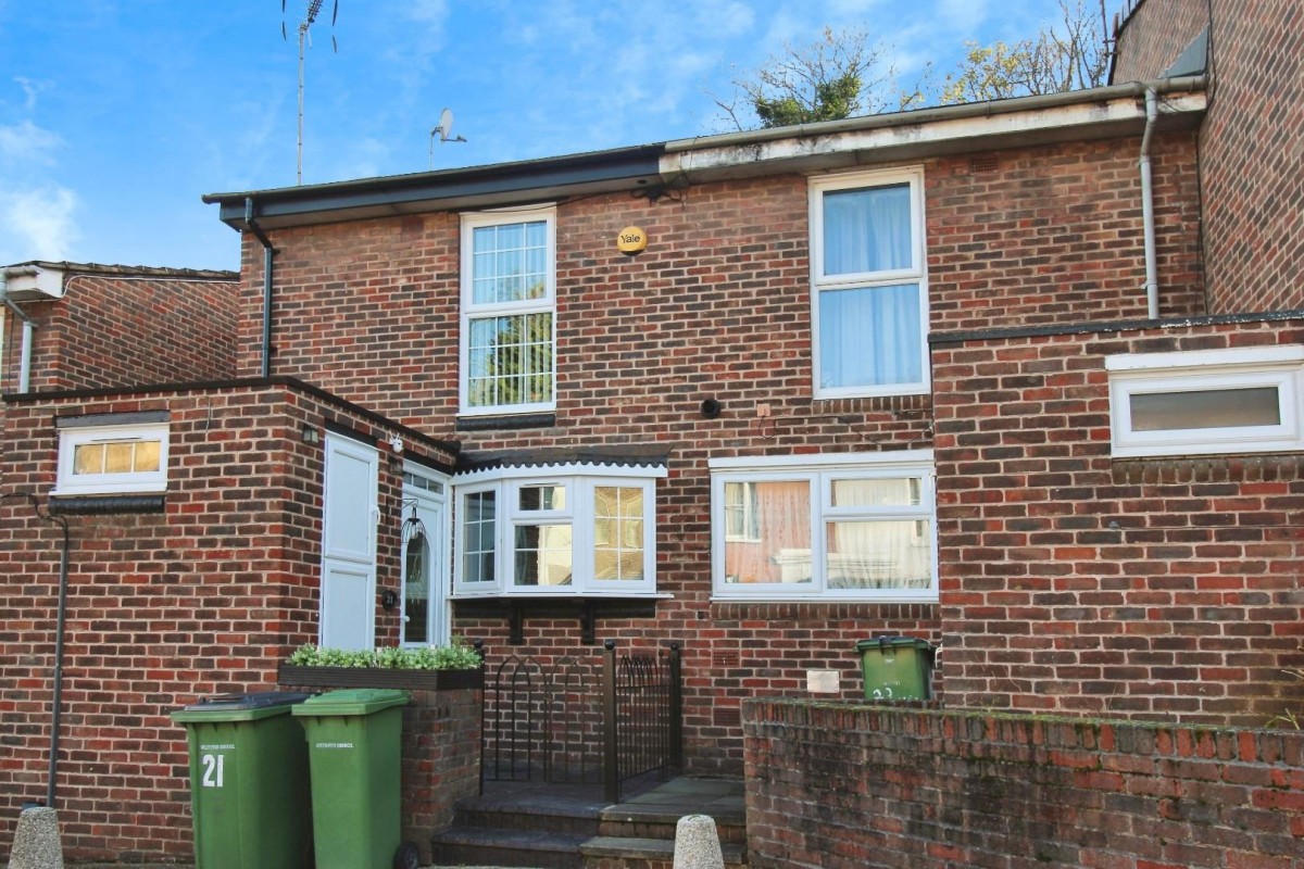 Congleton Grove, London