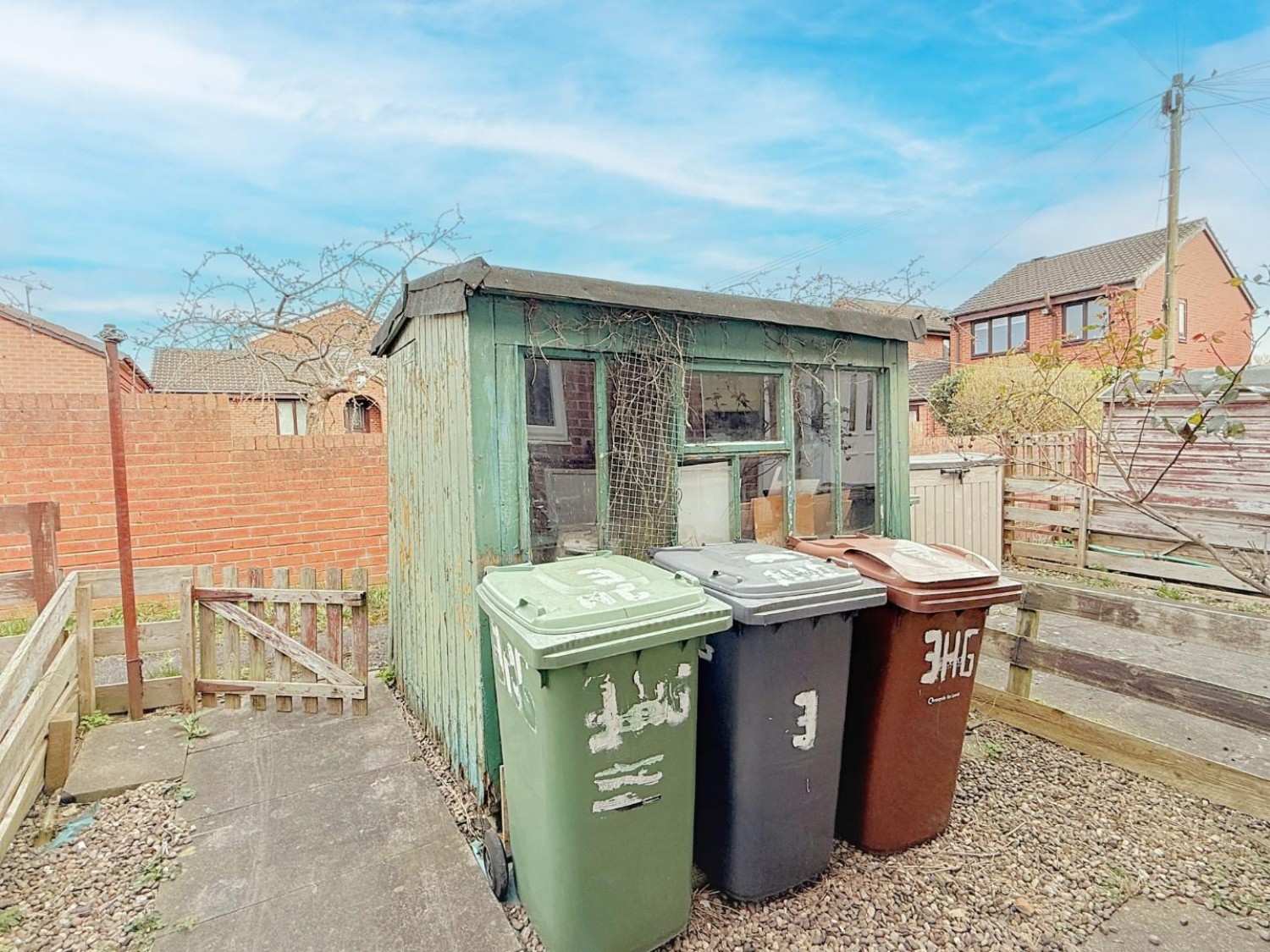 Highfield Garth, Leeds