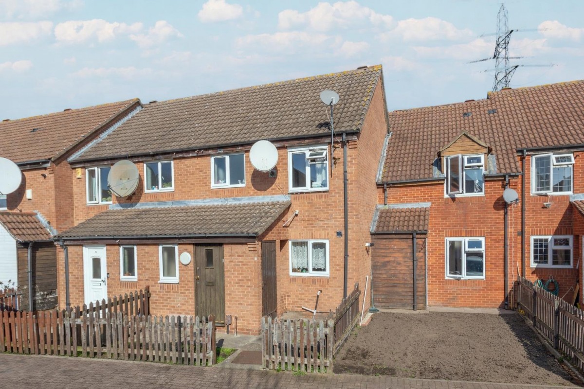 Andrewes Gardens, London