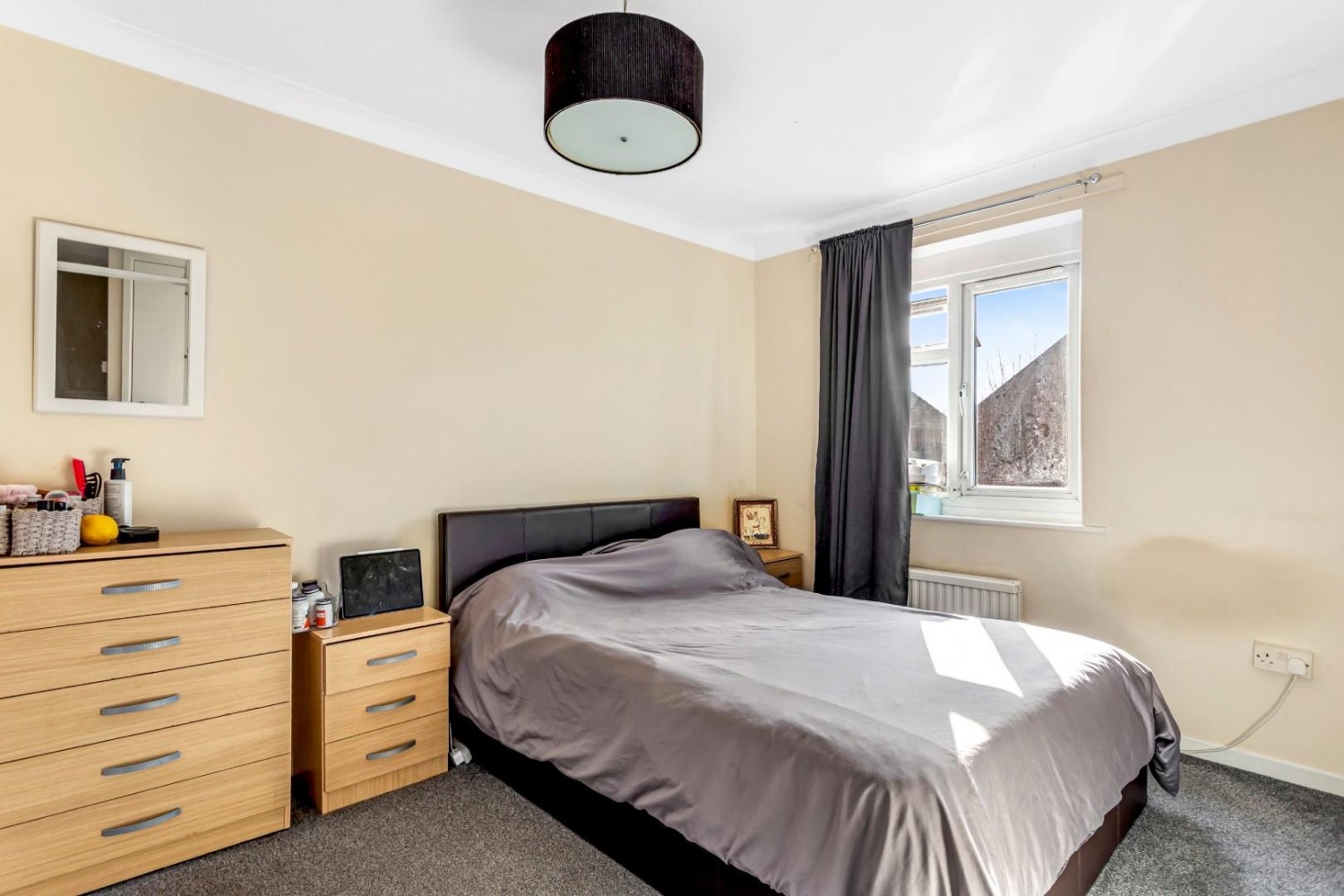 Andrewes Gardens, London