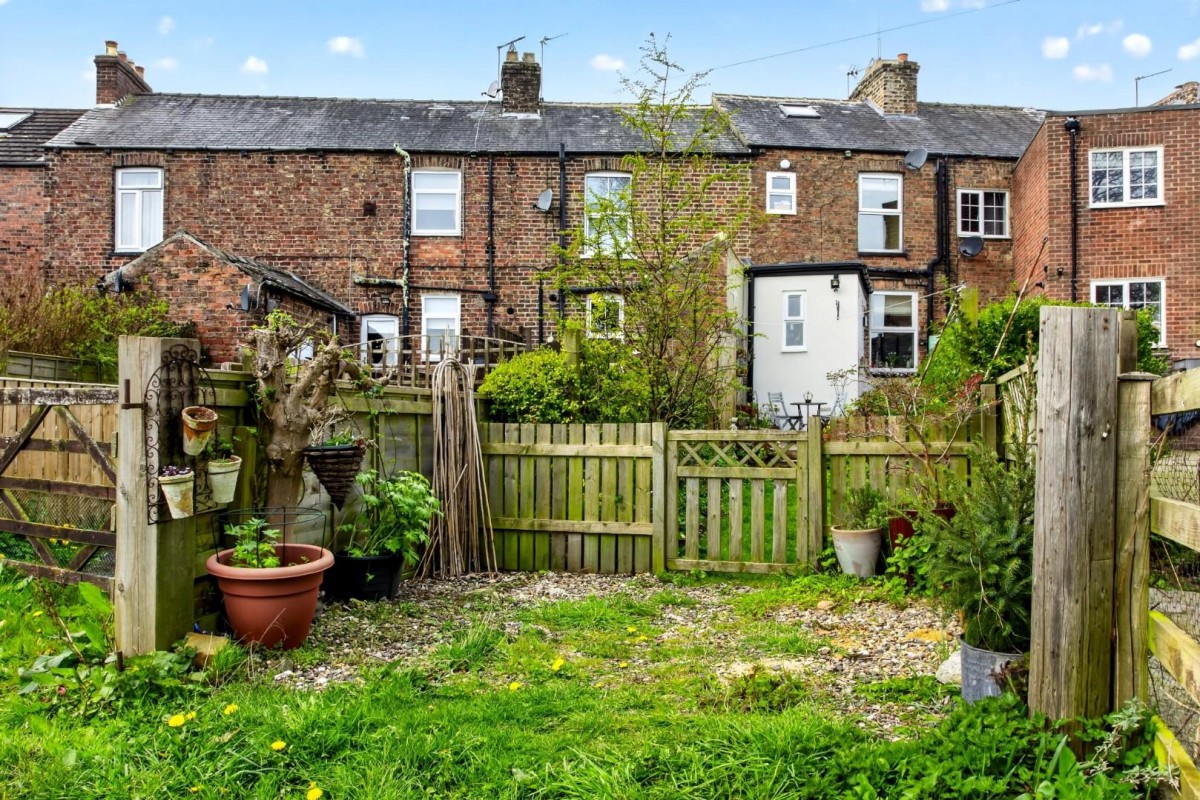 Clint Terrace, Shaw Mills, Harrogate