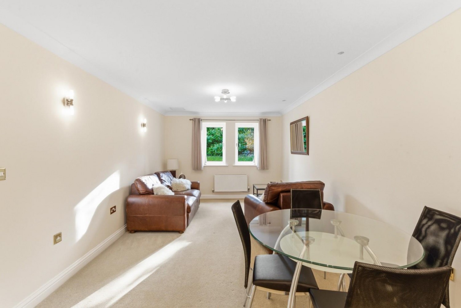 Parc Mont, 11 Park Avenue, Roundhay, Leeds